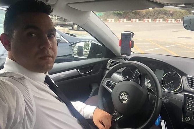Transfer From Airport Fez to an Hotel in Fez (Including SIM Card) - Meeting and Pickup Details