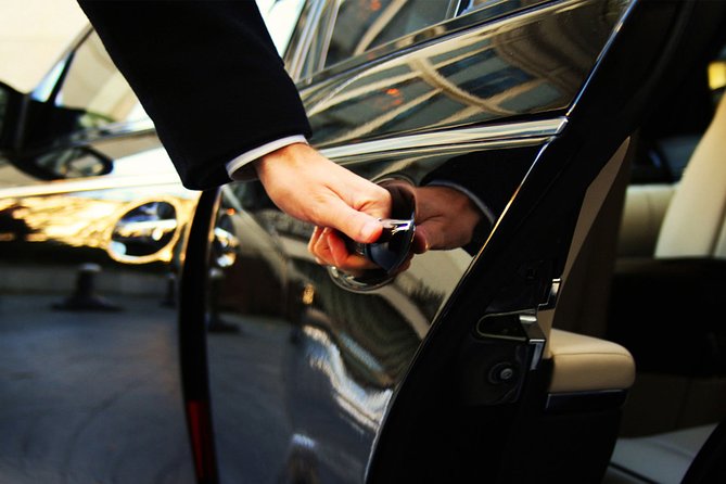 Transfer From Airport Fez to an Hotel in Fez (Including SIM Card) - Vehicle and Driver Information