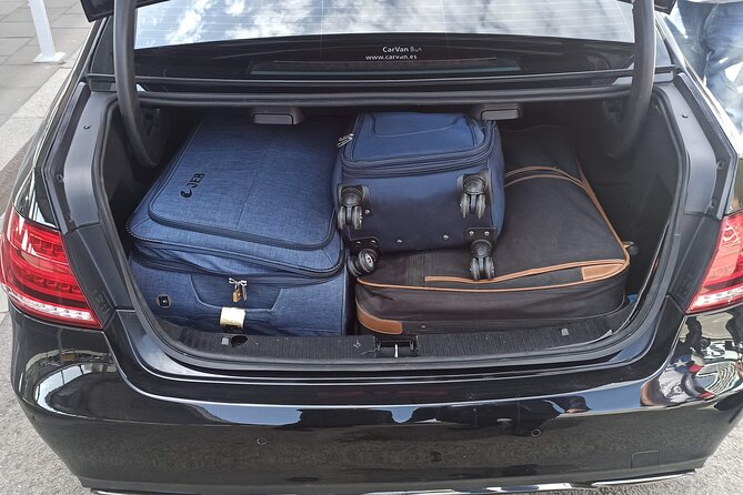 Transfer From Barcelona Airport to Andorra. (1 to 3 Passengers) - Schedule and Availability