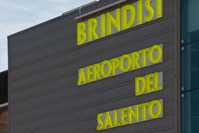 Transfer From Brindisi Airport to Gallipoli - Accessibility and Participation