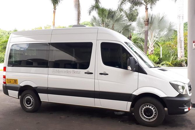 Transfer From Dreams Las Mareas Hotel to Liberia Airport (Lir) - Driver Expertise and Assistance