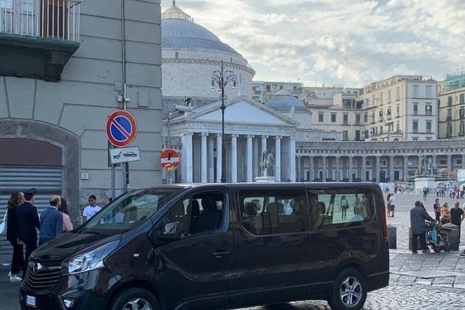 Transfer From Fiumicino to Terracina - Vehicle Features and Amenities