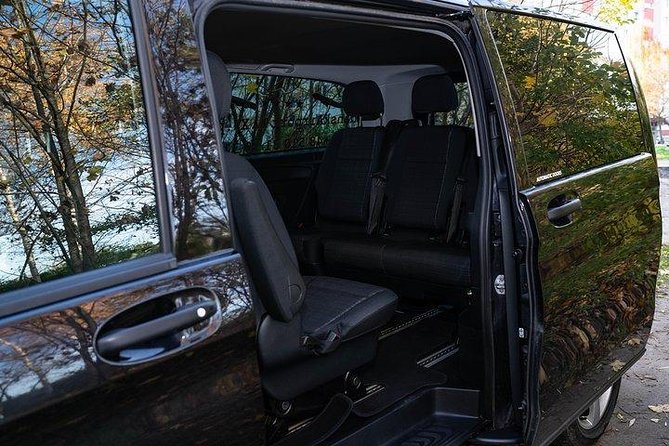 Transfer From GdańSk Airport to the Hotel in GdańSk (4-6) Pax and (7-8) Pax - Amenities and Inclusions
