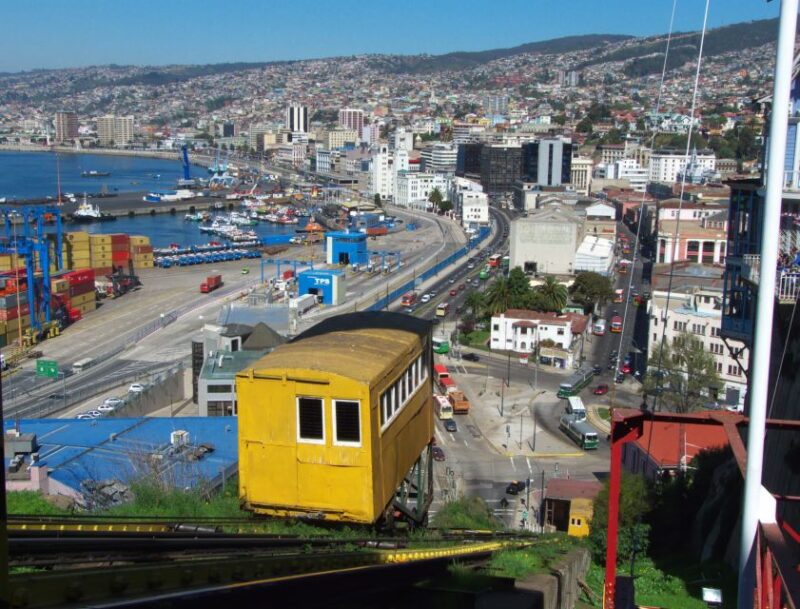 Transfer From Hotel or Port in Valparaiso to Santiago - Key Points