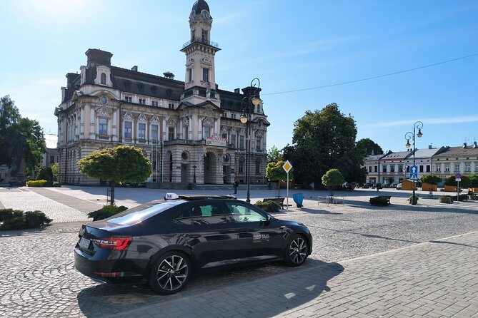 Transfer From Krakow Airport to Krakow City - Booking Information