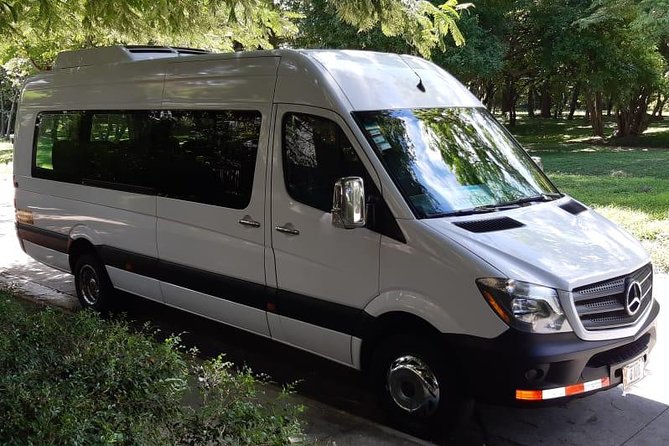 Transfer From Liberia Airport (Lir) to Riu Guanacaste Hotel in Guanacaste - Vehicle and Amenities