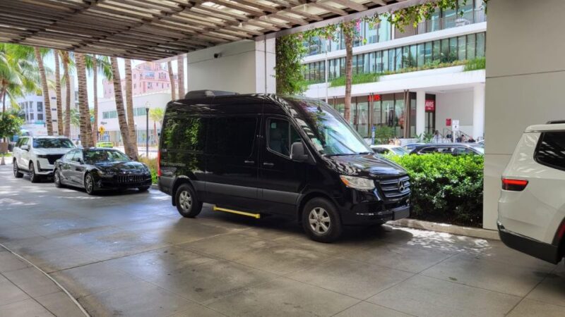 Transfer From Miami Airport to Miami Hotel or Miami Port - Pricing and Booking