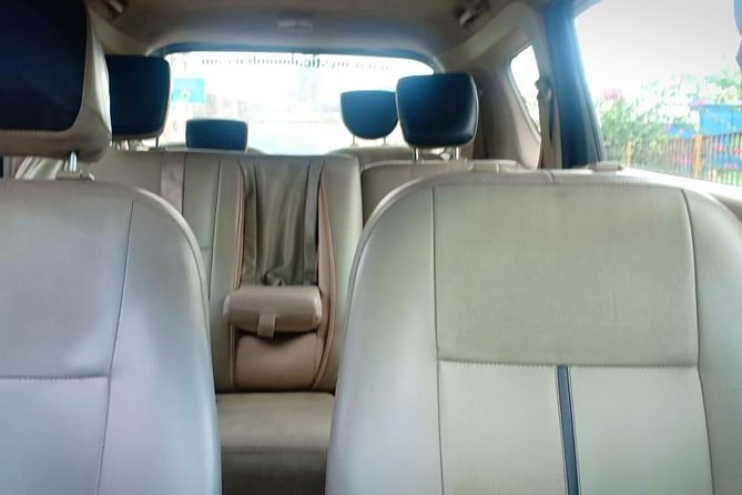 Transfer From Mumbai Airport to Hotel - Pickup and Drop-off Details