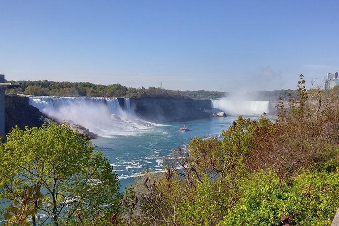 Transfer From Niagara Falls,Canada to Buffalo Niagara Int Airport (Buf) - Amenities and Inclusions