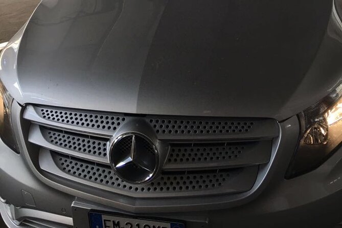 Transfer From Positano to Naples or Vice Versa - Pickup and Destination