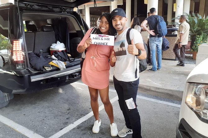 Transfer From Punta Cana Airport to Hotels in Uvero Alto and Vice Versa - Pricing and Payment Options