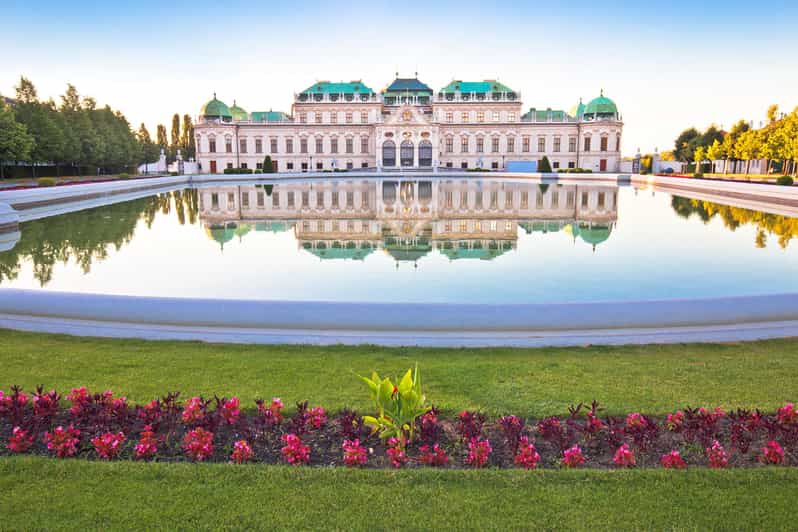 Transfer From Salzburg to Vienna, English-Speaking Driver - Vehicle Options