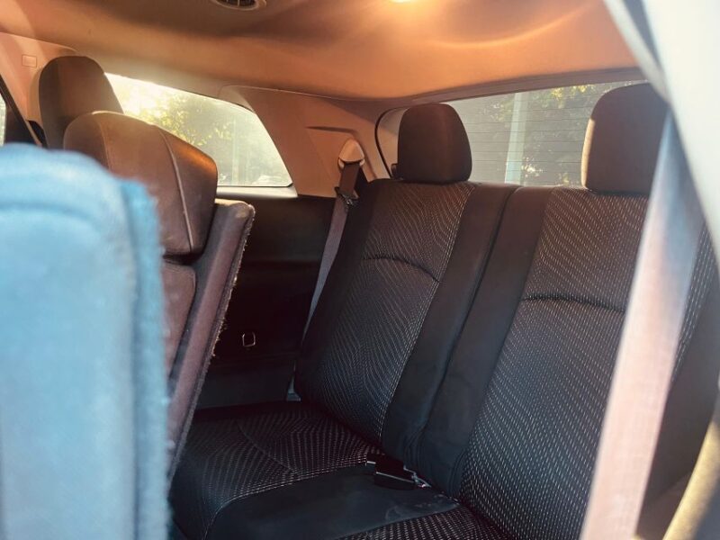 Transfer From SDQ AIRPORT to SANTO DOMINGO (Downtown) - Vehicle Features