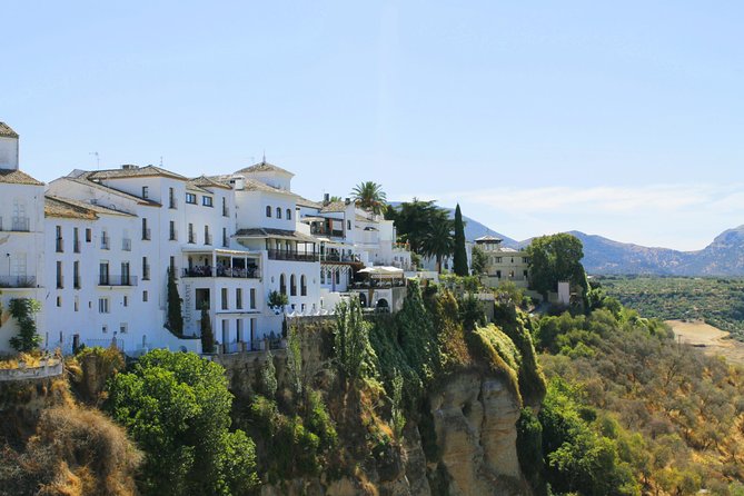 Transfer From Seville to Granada With a Stop in Ronda - Continuing to Granada