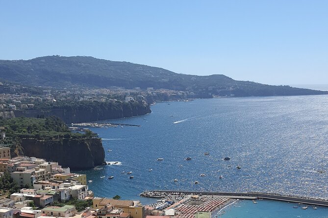 Transfer From Sorrento to Naples Airport or Station - Vehicle Features
