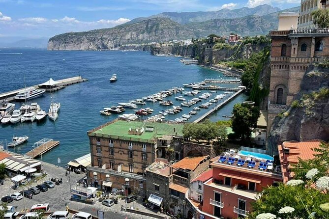 Transfer From Sorrento to Naples Airport or Station - Pricing and Availability