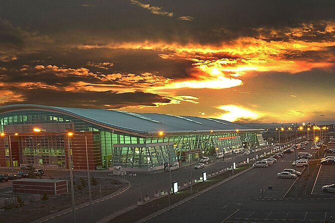 Transfer From Tbilisi City to Tbilisi Airport - Booking Options
