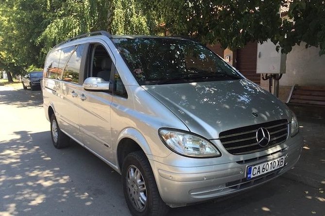 Transfer From the Sofia Airport to Your Hotel in Sofia or Vice Versa - Vehicle and Amenities Offered