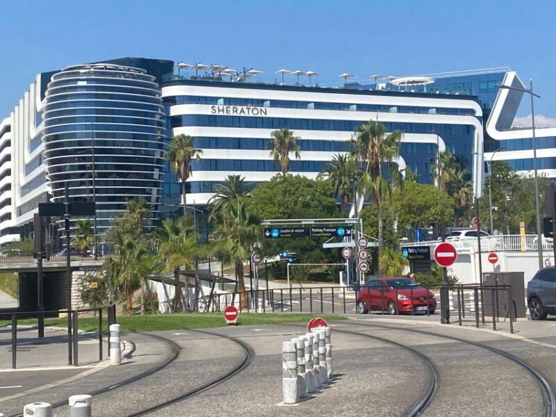 Transfer From & to Hotels Airports Cannes - Luxury Car Service