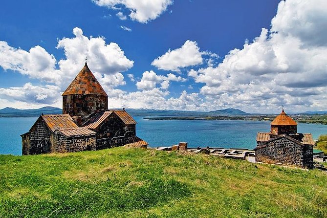 Transfer From Yerevan to Tbilisi With Tours - Private One-Way Transfer