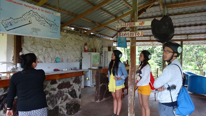 Transfer in + Visit to the Giant Turtle Nature Reserve - Itinerary and Points of Interest