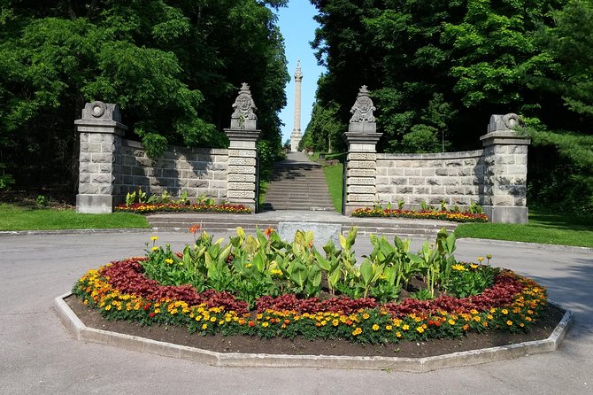 Transfer Niagara-on-the-Lake,Canada to Buffalo Niagara Int Airport (BUF) - Traveler Restrictions and Considerations