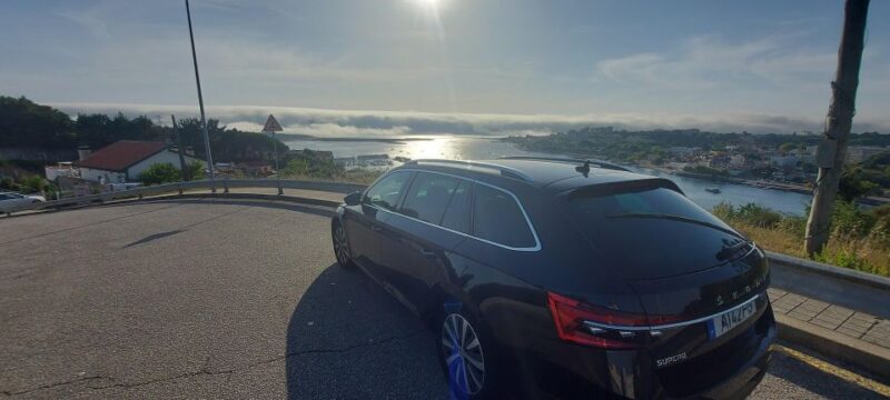 Transfer Porto Airport Opo to City and City to Opo Airport - Contact Information