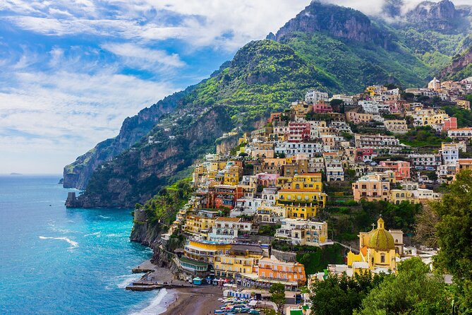 Transfer Positano to Naples - Accessibility and Group Size