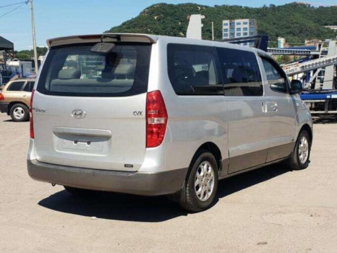 Transfer Private Car Siemreap to Phnom Penh/PHN to Province. - Phnom Penh to Province