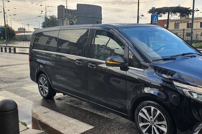 TRANSFER PRIVATE NAPLES CENTRAL CITY From / to AIRPORT-TRAIN STATION - Accessibility and Participation