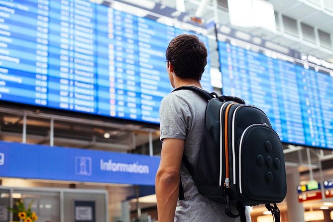 Transfer Private Vehicle Vancouver Airport (YVR)-Vancouver Downtown - Hassle-free Start to Your Trip