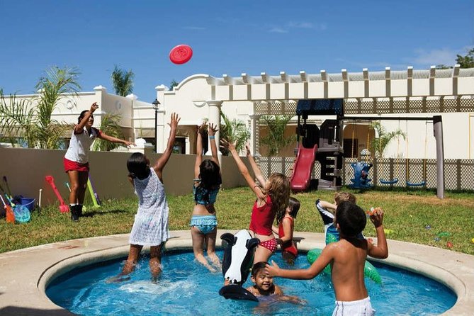 Transfer Service From Liberia Airport To Riu Palace & Riu Guanacaste Costa Rica - Pickup and Drop-off Process