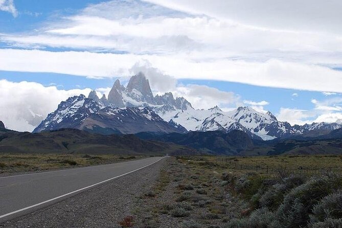 Transfer to and Form Airport El Calafate - Pickup and Drop-off