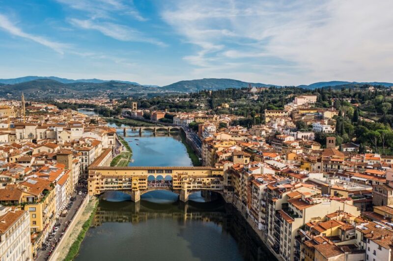Transfer to or From the Florence Airport by Deluxe Van - Airport and Hotel Pickup