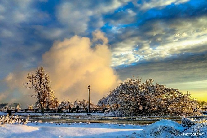 Transfer Toronto Pearson International Airport YYZ to Niagara-on-the-Lake,Canada - Inclusions and Exclusions