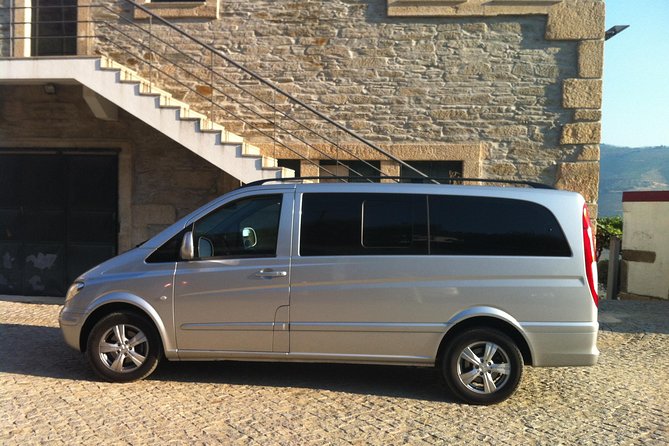 Transfer Tour Between Lisbon and Porto - Meeting and Pickup Information