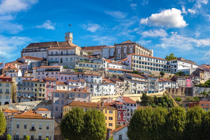 Transfer Tour Porto/Lisbon With 2 Stop Options Óbidos, Nazaré, Fátima, Coimbra - Pickup and Drop-off