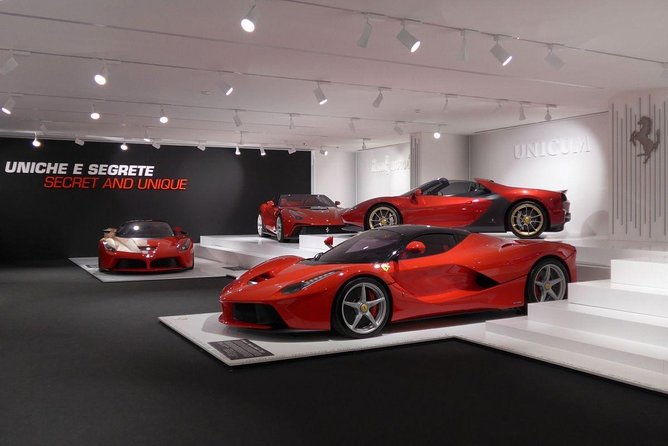 Transfer Tour Venice - Florence, Stopover Ferrari Museum, Balsamic Vinegar Land - Tour Details