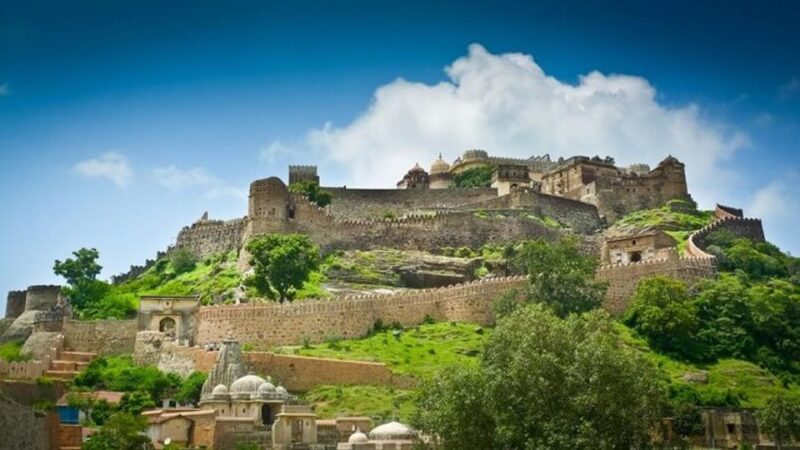 Transfer Udaipur to Jodhpur via Ranakpur & KumbhalgarhFort - Itinerary Highlights