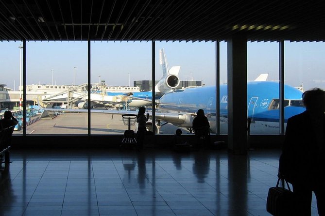 Transfer Your Private Departure From Your Hotel to Cairo Airport - Accessibility and Accommodations