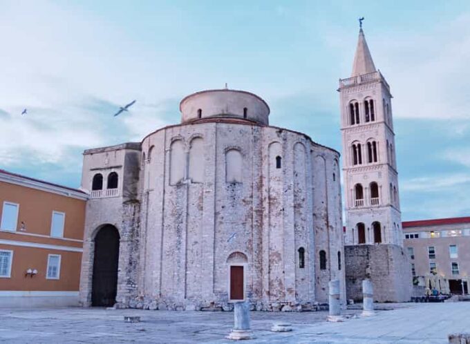 Transfer Zadar - Zagreb - Scenic Views and Photo Opportunities