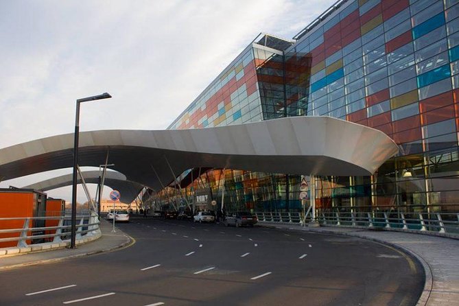 Transfer Zvartnots Airport To City Yerevan - Key Points