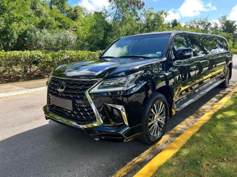Transfers From Punta Cana Airport (PUJ) <=> Cap Cana Hotels - Vehicle and Amenities