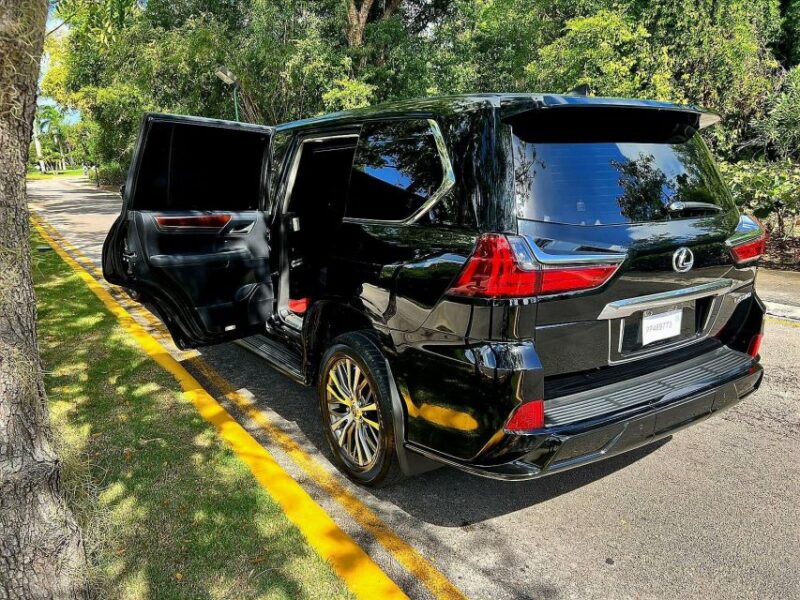 Transfers From Punta Cana Airport (PUJ) <=> Cap Cana Hotels - Transfer Experience