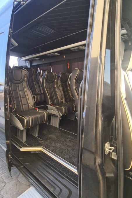 Transfers From Santorini Port to Imerovigli - Santorini Port Pickup