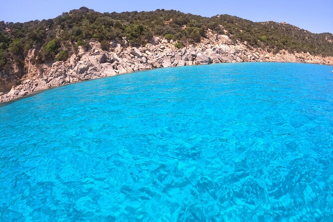 Transport by Boat From the Marina of Villasimius to Isola Dei Cavoli - Group Size and Capacity