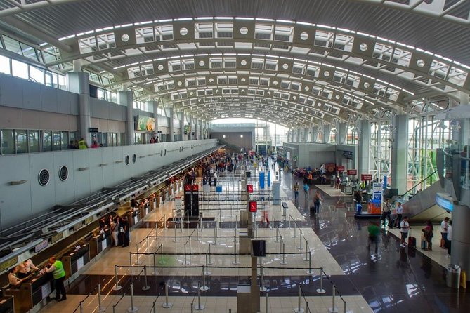 Transport From Alajuela Airport to La Fortuna - Inclusions and Amenities
