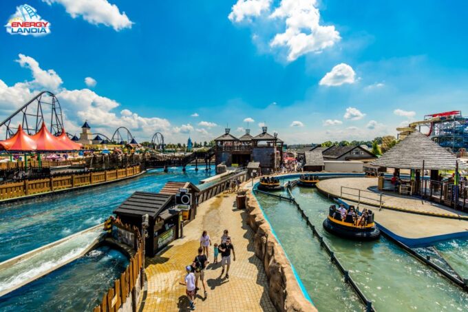 Transport From Kraków: Energylandia Amusement Park - Driver Qualifications
