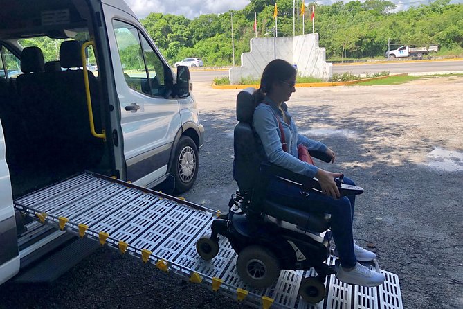 Transportation Airport to Hotel in Riviera Maya - Round Trip - Service Details