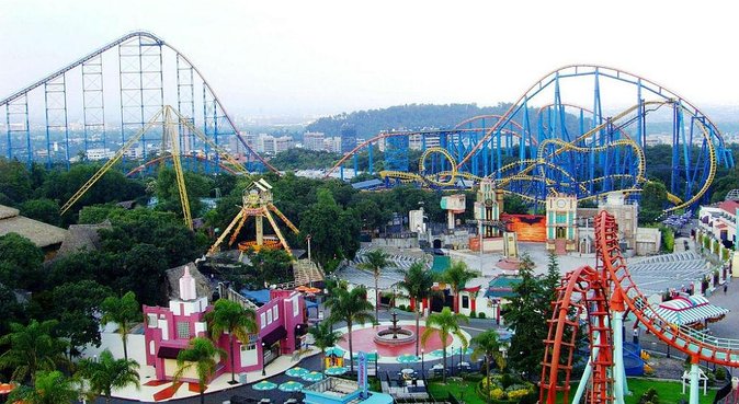 Transportation and Access to Six Flags Amusement Park - Frequently Asked Questions